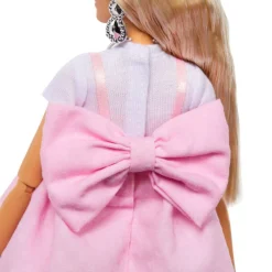 Barbie Muñeca Deluxe Style Nº 3 con Vestido core en Rosa Pastel con Lazo Extragrande y Pelo Rubio><noscript><img width=