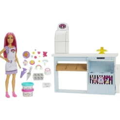 Barbie y su Pastelería> Muñecas