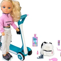 Nancy Un Día con mi Patinete> Muñecas