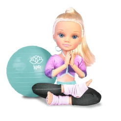 Nancy Yoga Class><noscript><img width=