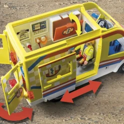 Playmobil City Life Ambulancia con Luz y Sonido - 71202><noscript><img width=