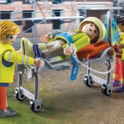 Playmobil City Life Ambulancia con Luz y Sonido - 71202><noscript><img width=